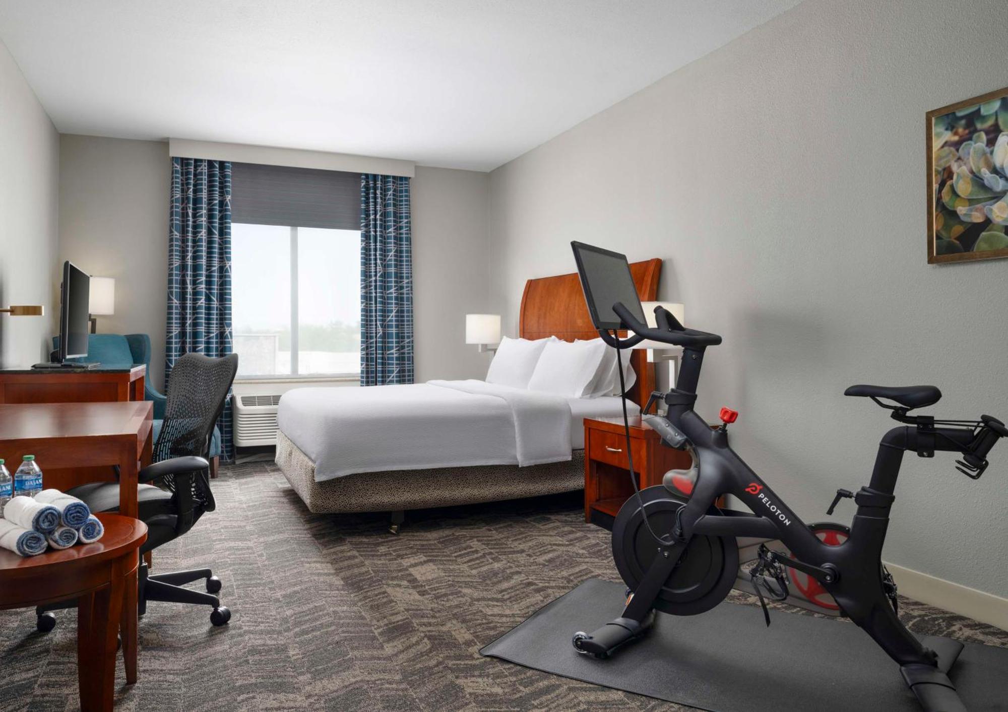 Hilton Garden Inn Tucson Airport Exterior photo